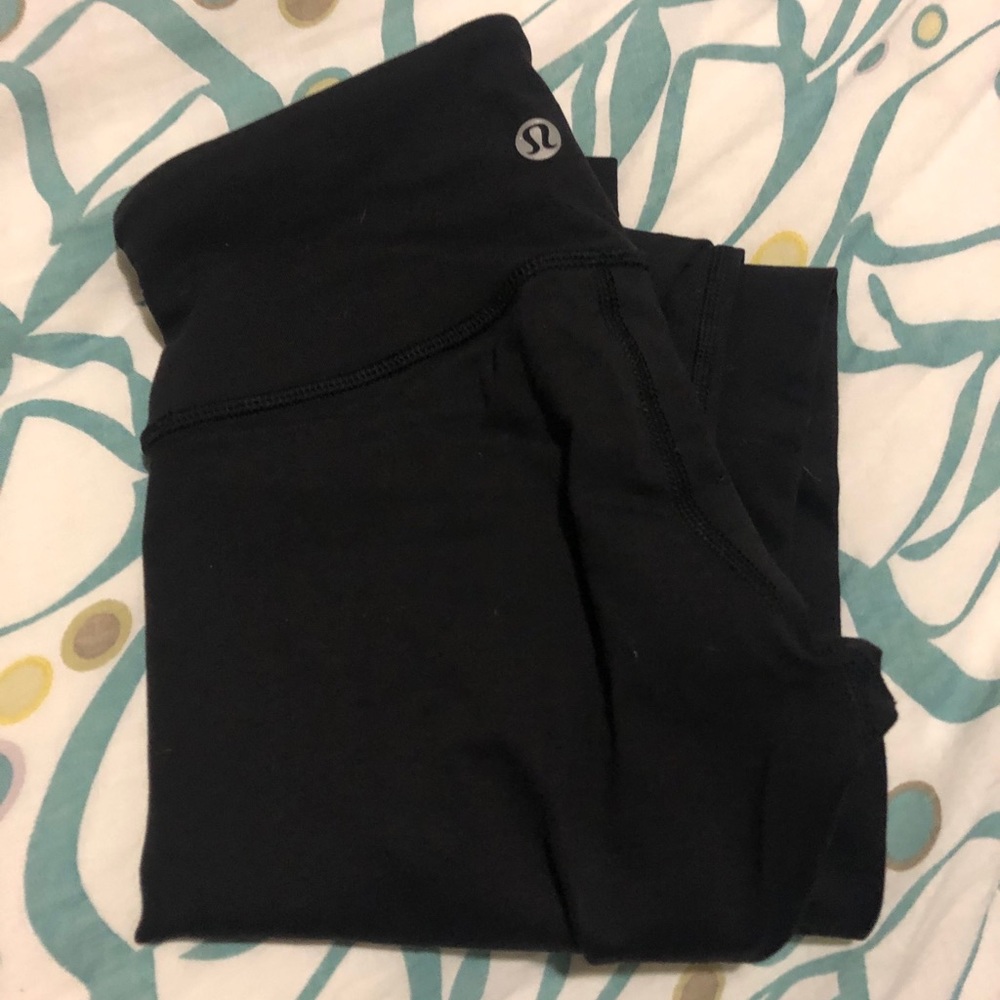 lululemon black leggings